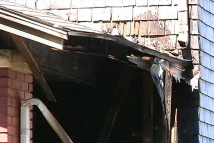 KIIRTOTTA CSALÁDJÁT A 14 ÉVES FIÚ