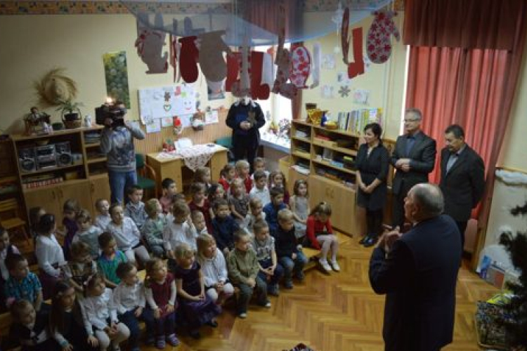 Ajándékokat kaptak a részönkormányzattól a sopronkőhidai óvodások