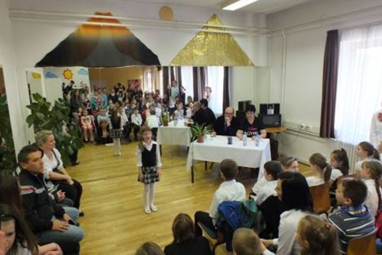 Sarkady Sándor Városi Versmondó Nap a GYIK-ban