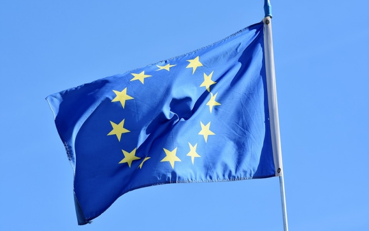 Megszavazta az Európai Parlament az új összetételű biztosi testület jóváhagyását
