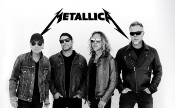 Díjat kap a Metallica
