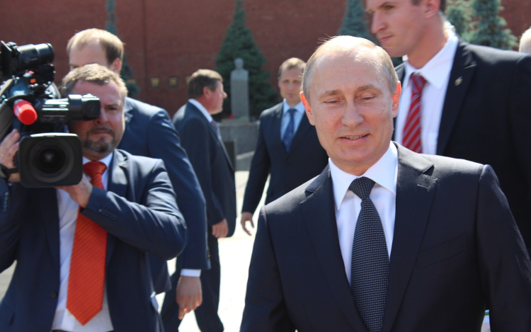 Putyin: július 7-8-án kezdődik meg az orosz atomfegyverek Fehéroroszországba telepítése