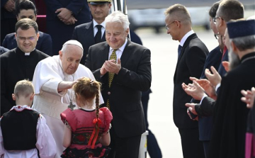 MTVA: kétmillióan követték a közmédia csatornáin Ferenc pápa apostoli útját