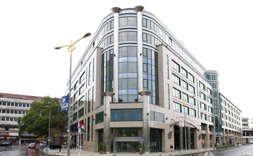 Lemondott a PSZÁF két alelnöke és a PBT elnöke