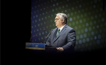 Orbán Viktor: szertefoszlott az a mítosz, hogy uniós forrás nélkül nem boldogul egy európai uniós tagállam
