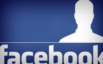 Nem maradt más választása: betört Zuckerberg Facebook-oldalára