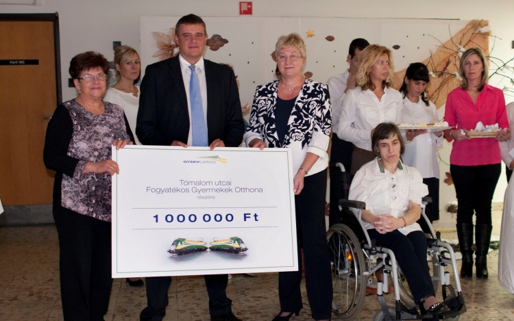 Egymillió forinttal segíti a GYSEV CARGO Zrt. soproni Fogyatékos Gyermekek Otthonát