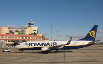 Munkalassító lépéseket terveznek a pilóták a Ryanairnél