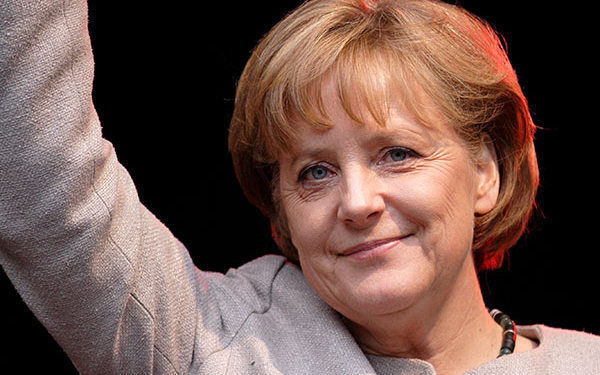 Német választások - A konzervatívok győztek, öt mandátummal maradtak el az abszolút többségtől