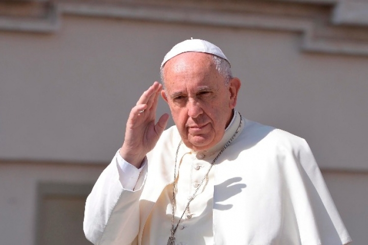 Ferenc pápa: az emberiség sorsának egy jászolban született gyermek szabott irányt