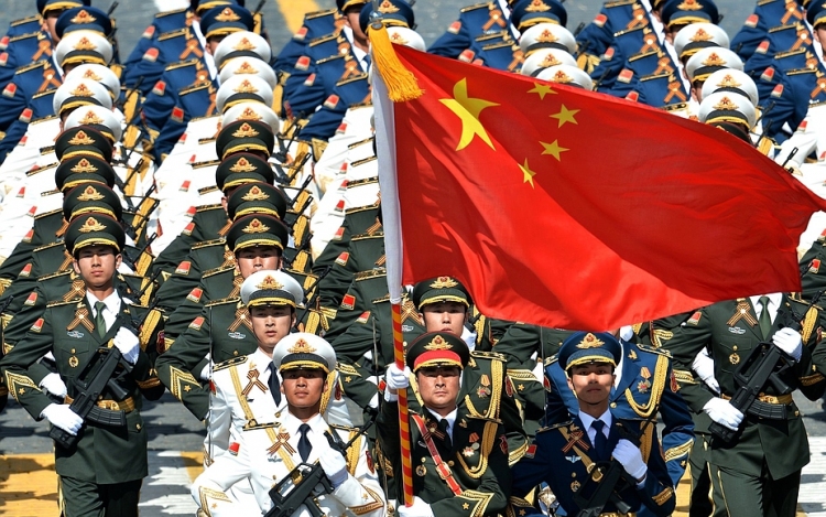 Kínai Győzelem Napja - Államfők tucatjait és külföldi katonák százait várják Pekingbe