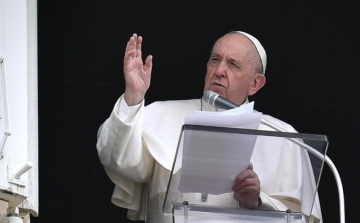 Bejelentették, hogy Ferenc pápa mikor misézik Budapesten