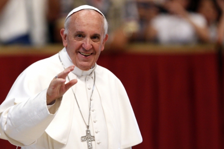 Ferenc pápa: a világ háborúban áll, de ez nem vallások közötti háború